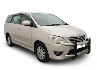 Toyota Innova-img